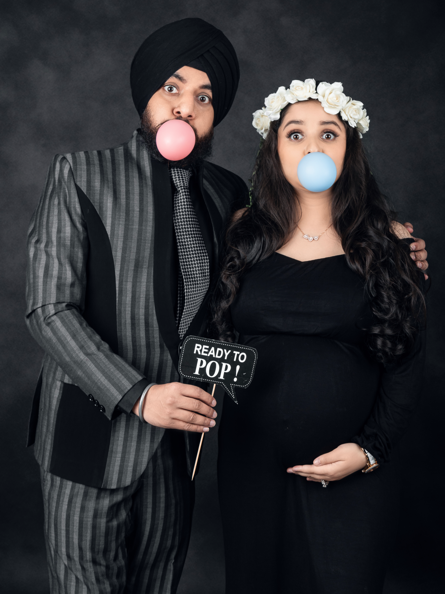 Maternity moment 35